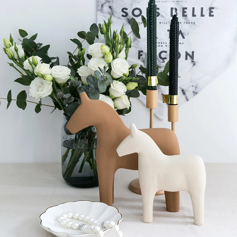 Nordic Wooden Horse Ornaments  - Baby Nursery Table 评论和价格