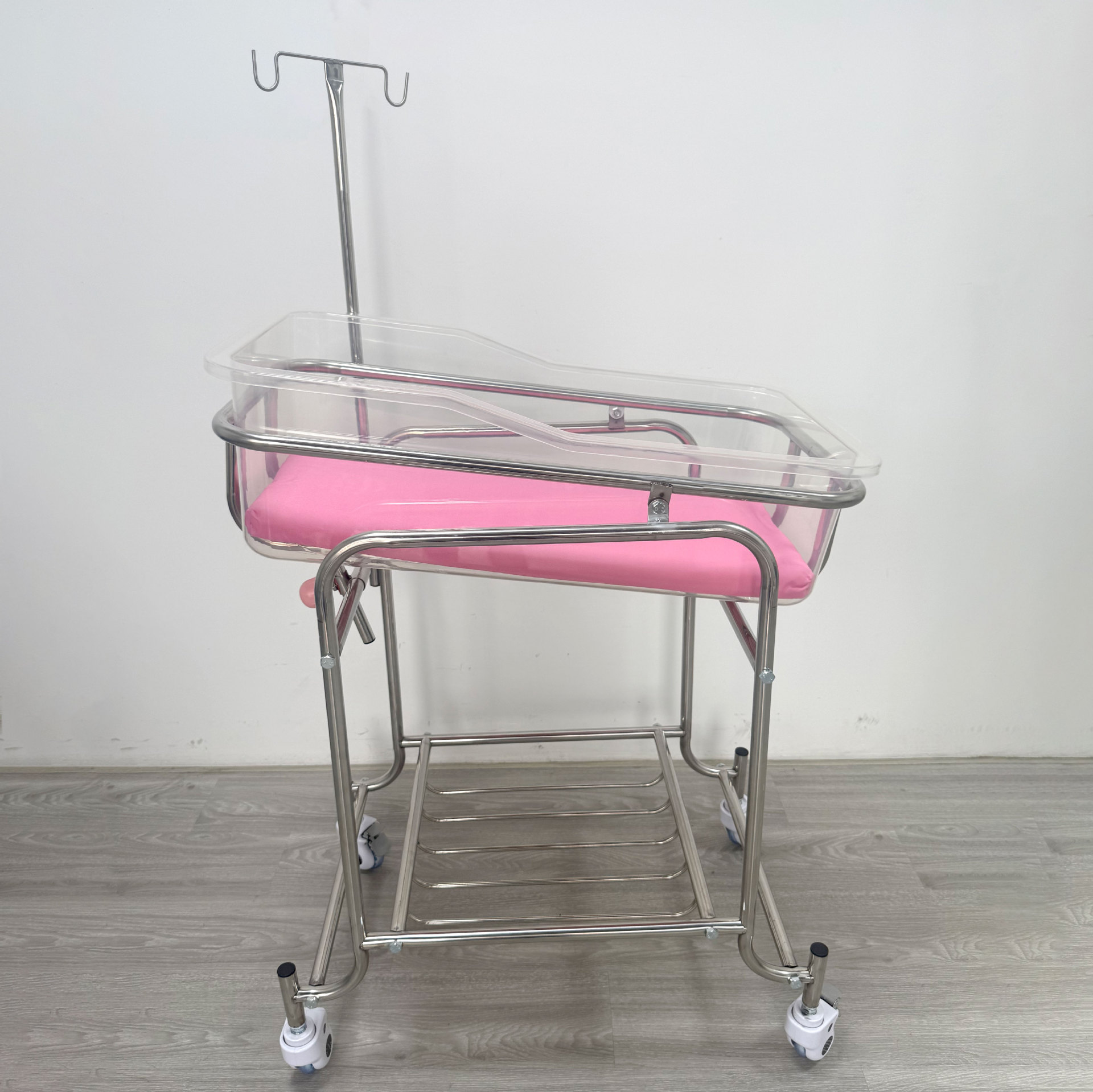 Stainless Steel Baby Bassinet  - Baby Nursery Cart 评论和价格